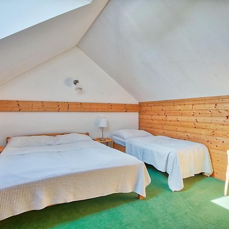 Apartmany Nad Stajemi - Jitravsky Dvorec Rynoltice Exteriör bild